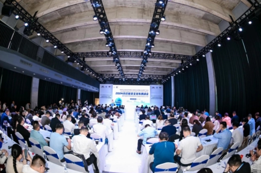 一塊“料”到一件“衣”到一條“鏈”“時(shí)尚之花”在昆山花橋綻放